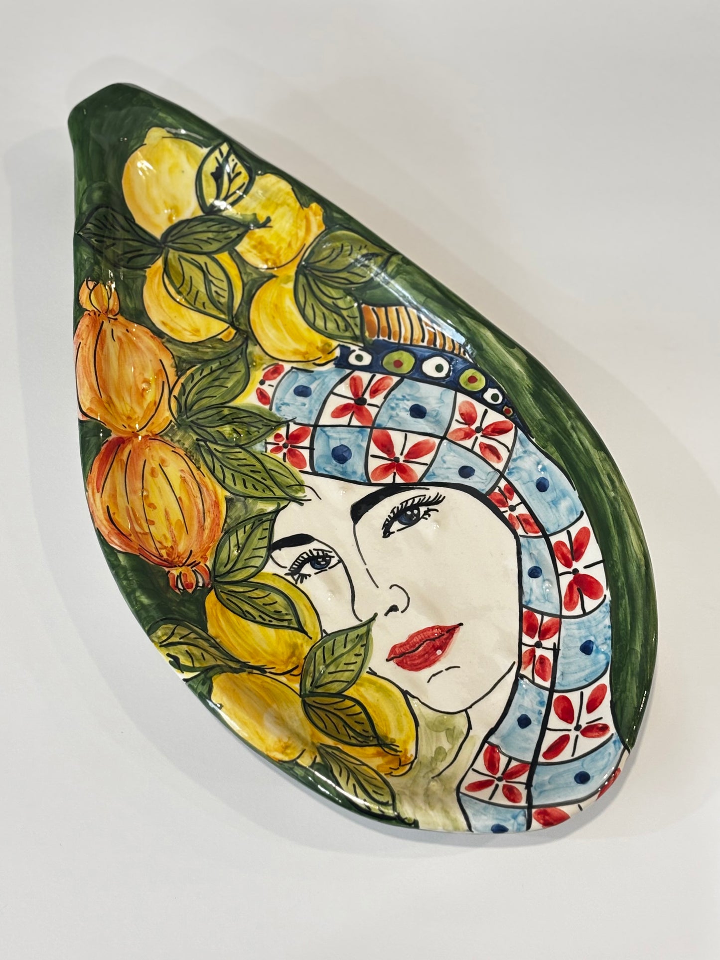 Pala di fico d'india con volto in ceramica siciliana - 39 cm - modello 1