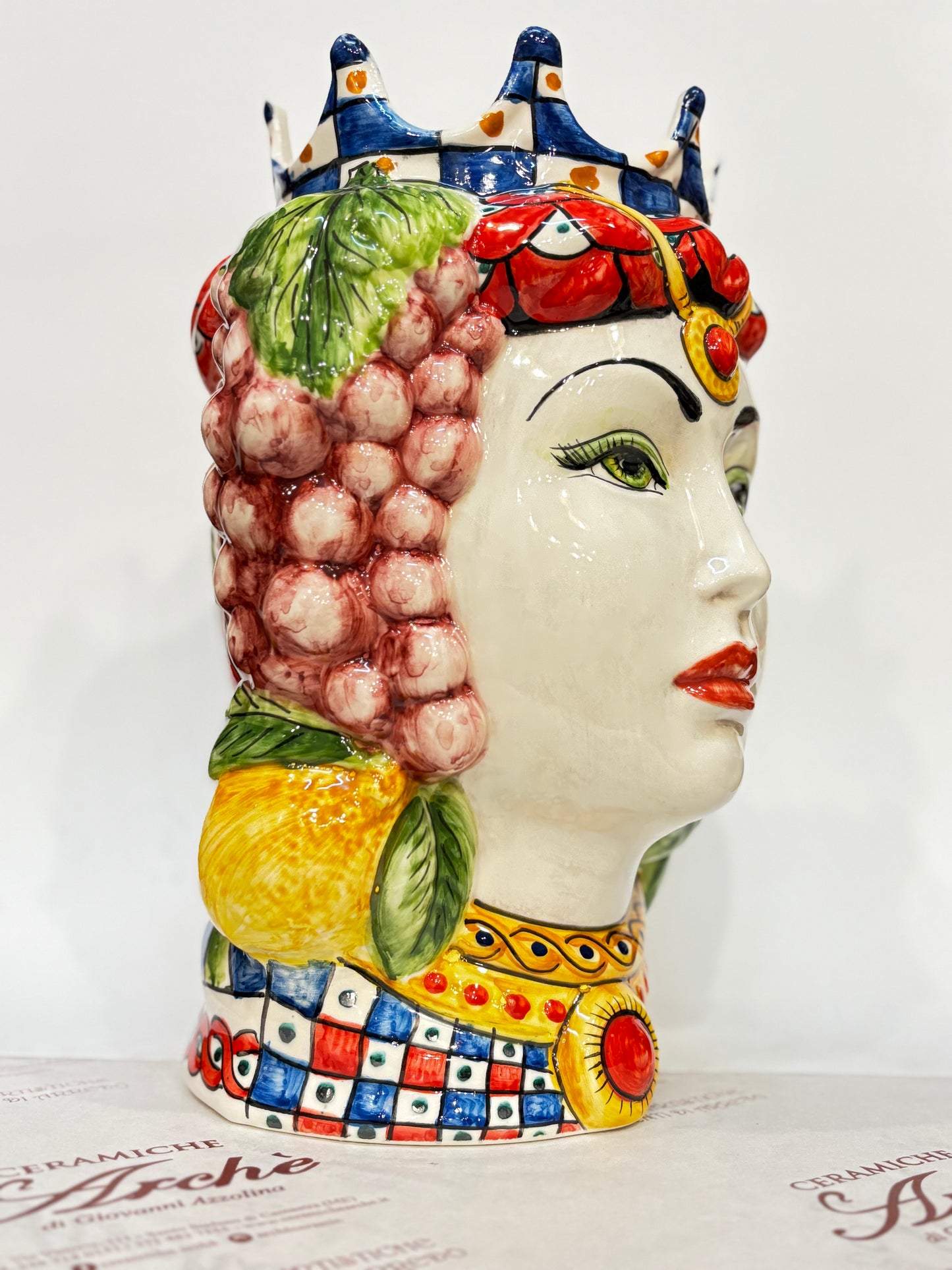Testa di Moro femmina in ceramica siciliana - 32x16 cm - modello 1