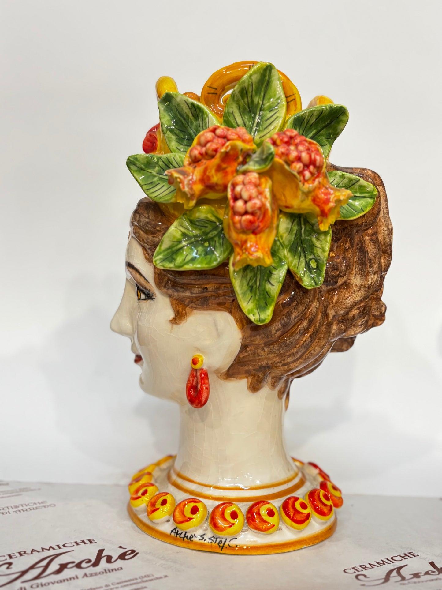 Testa di Moro femmina in ceramica siciliana - 32x22 cm